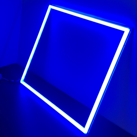 تركيبات إضاءة سقف بإطار مربع LED RGB، تصميم 4 بار